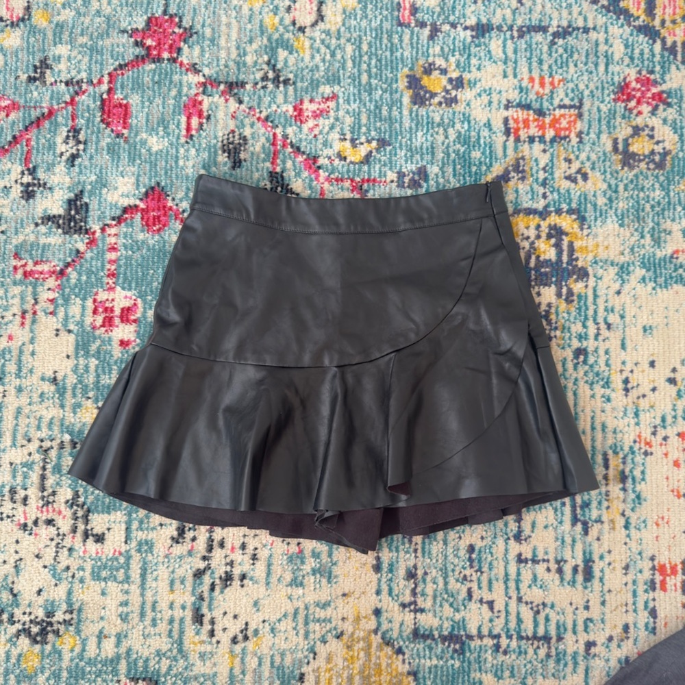 DO+BE Black Faux Leather Skort with Ruffle Hem